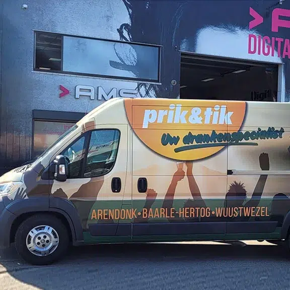 wrapping van een bestelwagen voor een drankenhandelaar AMS Antwerpen